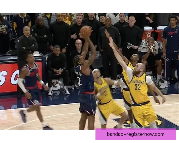 历史第20人！莱昂纳德连续53场得分破20将追平贝勒纪录