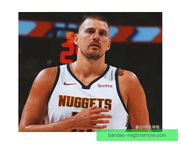 约基奇创历史新纪录 单场40分13助0失误 成NBA首位达成此数据的中锋